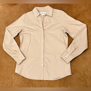 2/$15 Foxcroft Classic Button Up Blouse Tan Size 2